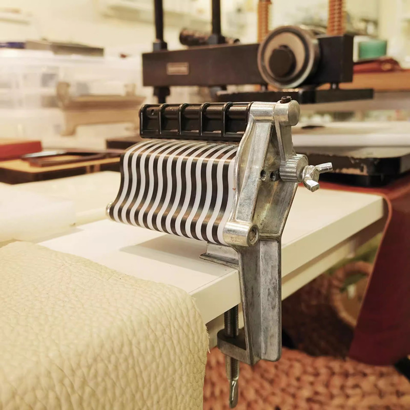 DIY Desktop Leather Strip Cutt - Leatherworking Equipment review and price