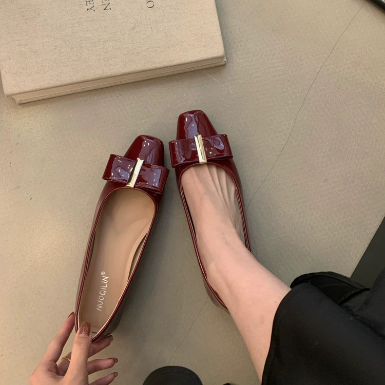 Square-toe Bow Shallow Single  - Leatherwork In French review and price